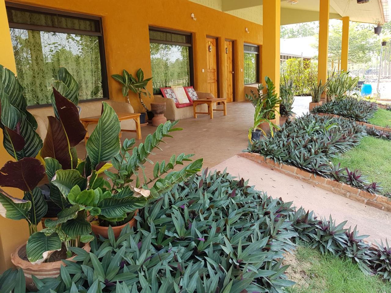 Baandin Resort Sukhothai Exterior foto